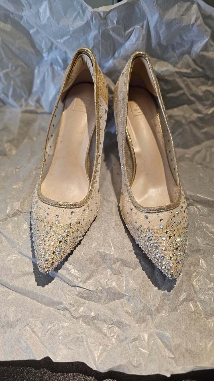 DB Studio Rhinestone Embellished Mesh Pointed Toe Heels Champagne Size 7.5M